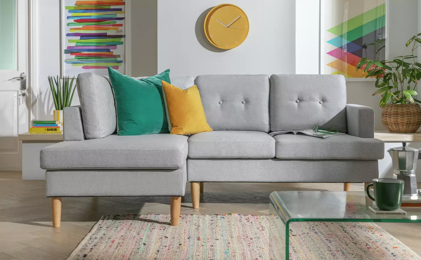 Spring Cleaning Guide: The Living Room