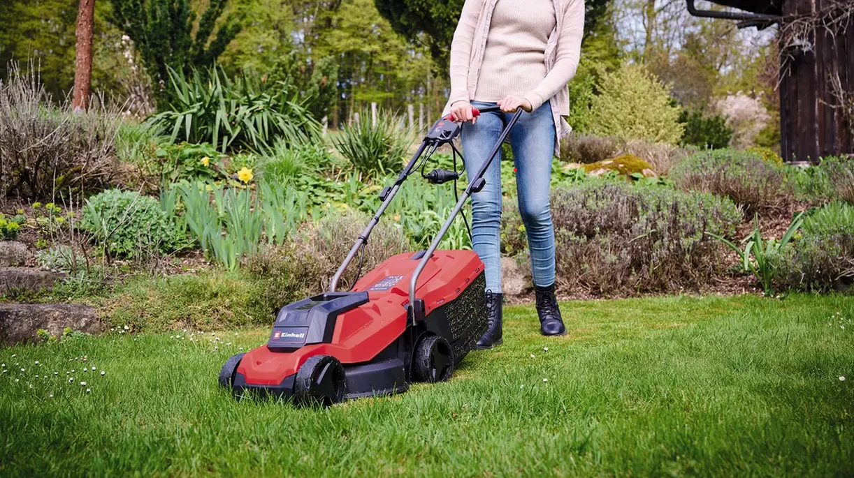 Simple Lawn Mower Maintenance for a Perfect Lawn 