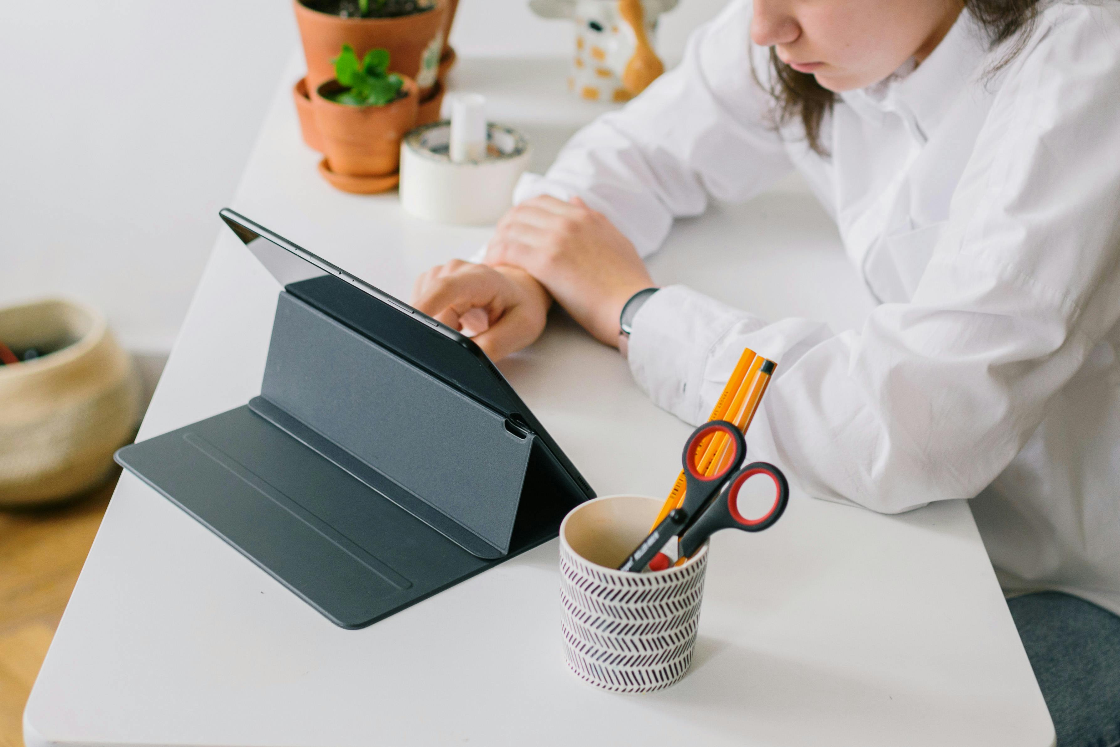 Exam Prep Made Easy: Study Smarter with the Right Tablet Setup 