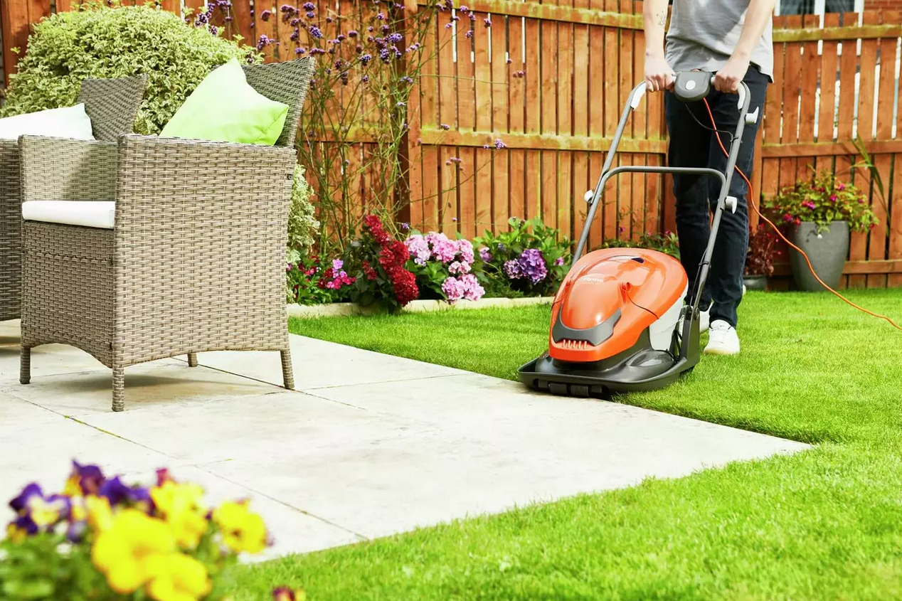 Looking after your electric lawn mower
