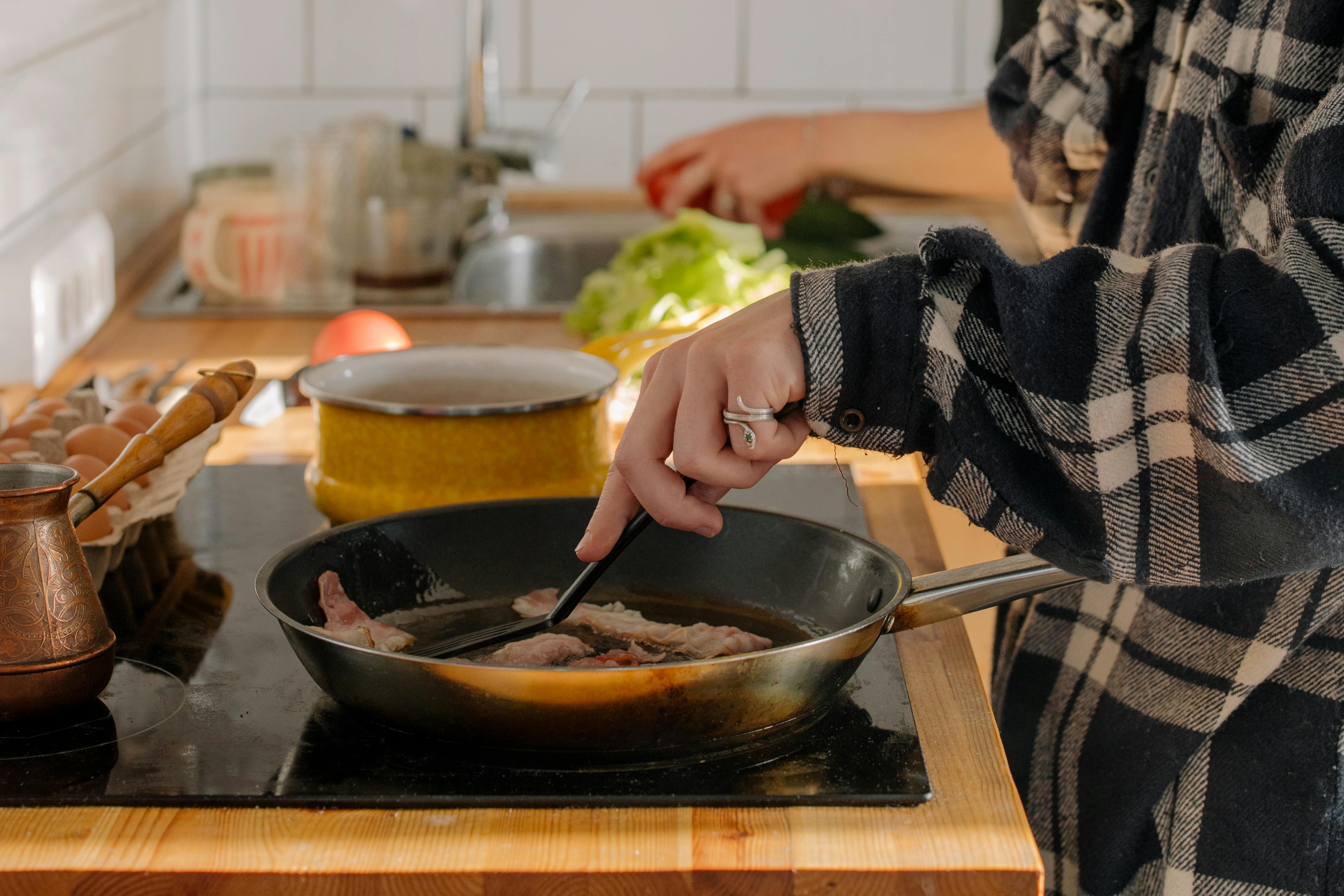 Hob Buying Guide: How to Choose the Right One for Your Kitchen 