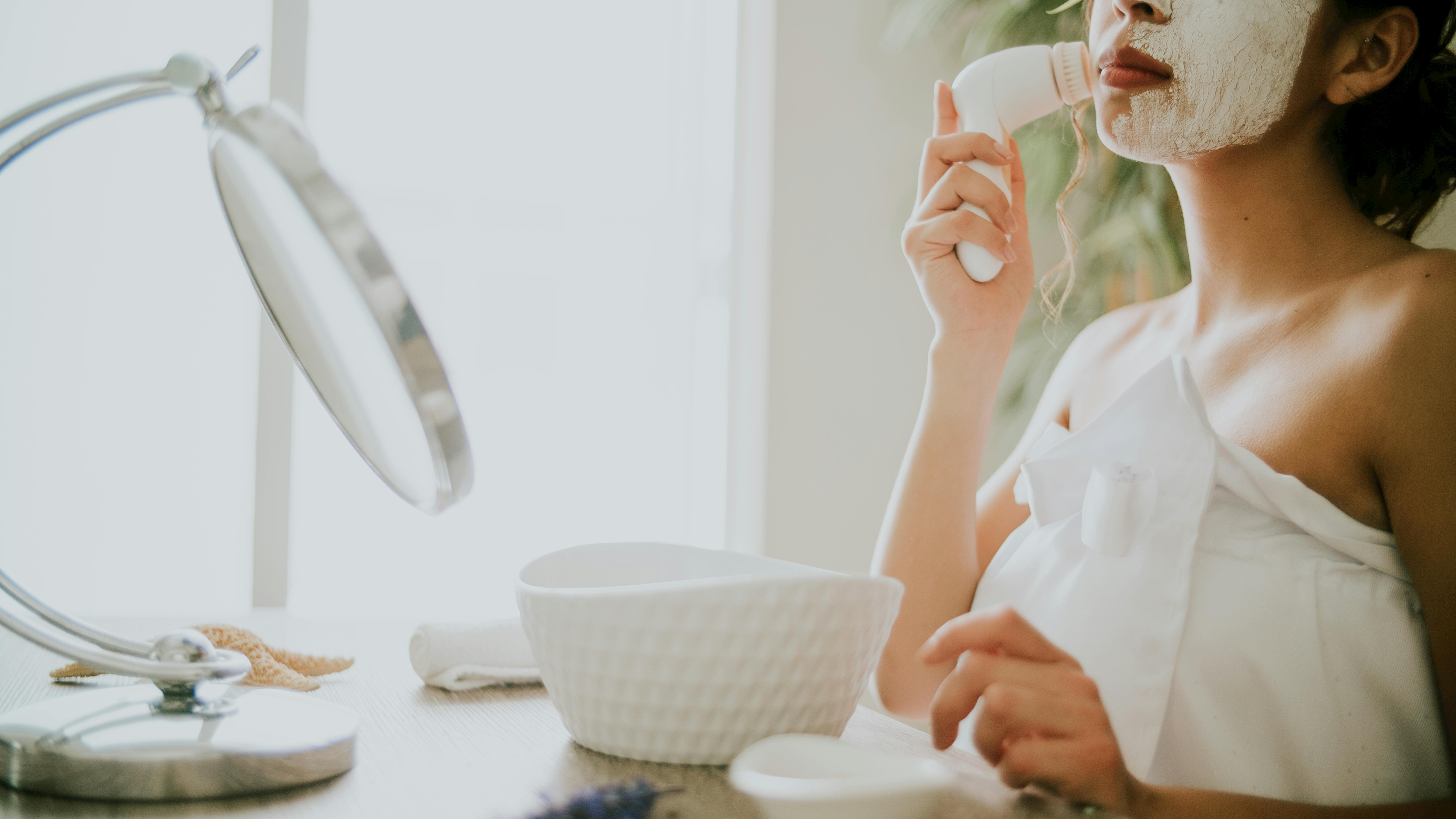 The Smart Side of Beauty: Top Features, Uses, and Maintenance Tips for New Beauty Tech
